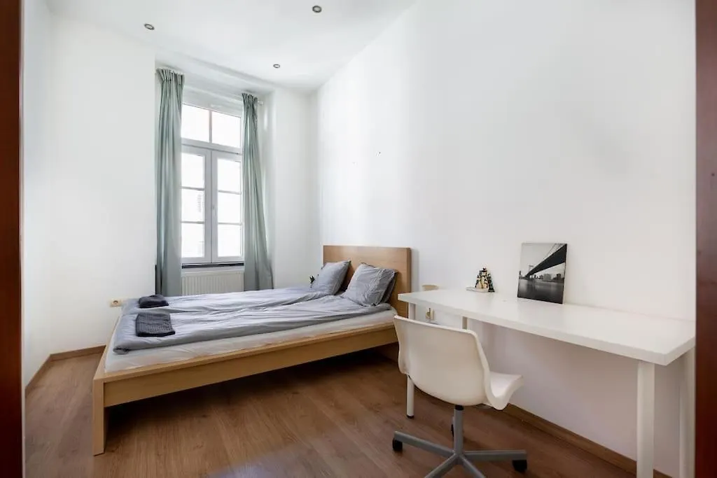 Elegant Downtown Apartment At Kiraly 39 Budapest